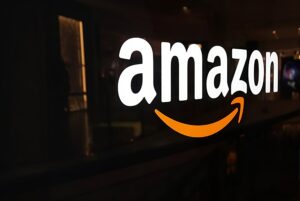 Strategi Pemenuhan pesanan Amazon dan Pengelolaan Biaya Operasional