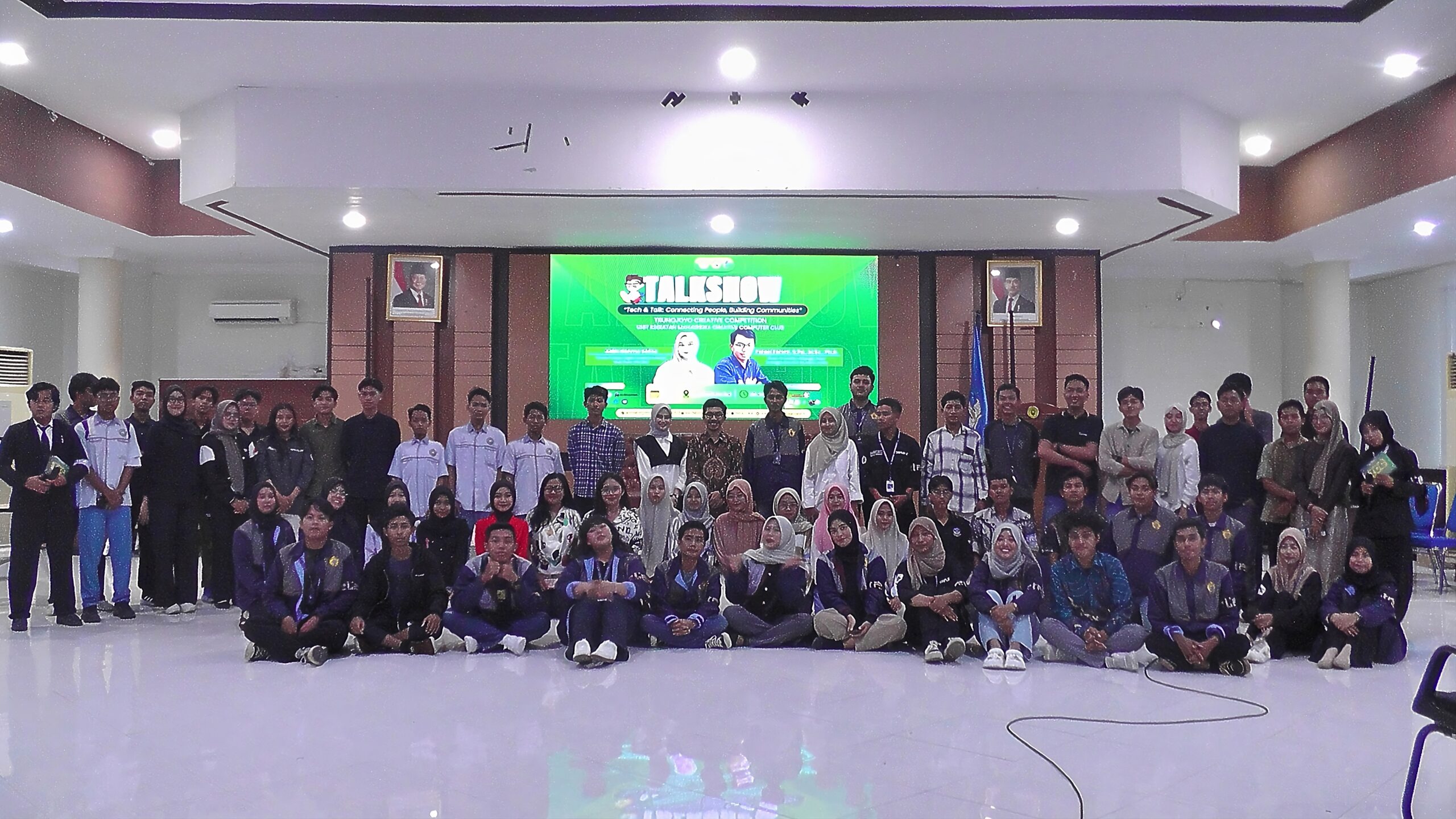 Puncak Kreativitas Digital: Trunojoyo Creative Competition (TCC) 2025 Sukses Digelar, Hadirkan Talkshow Inspiratif dan Penghargaan Lomba