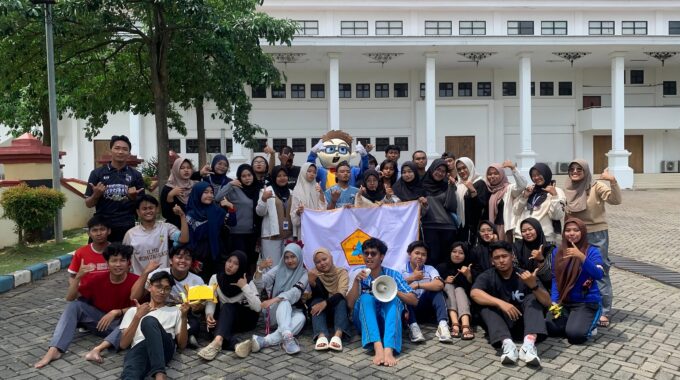 Panitia CBT Gelar Fun Game Kemerdekaan Bersama Seluruh Elemen UKM Triple-C Dan Calon Anggota Muda