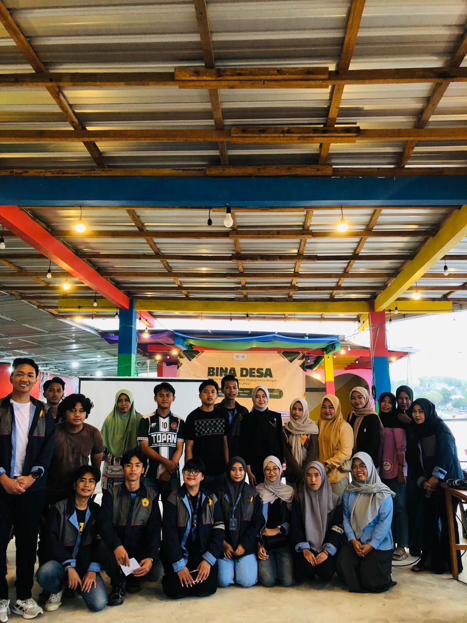 Bina Desa UKM Triple – C Dorong Digitalisasi dan Upaya Peningkatan Skill Masyarakat